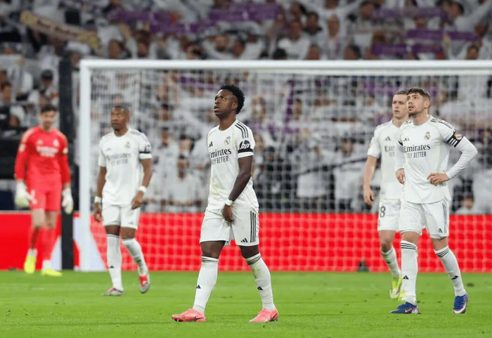 九游体育官网下载-皇马不敌赫塔费更衣室弥漫失落情绪|联赛|皇家马德里|欧冠|球员|球队_新浪体育_新浪新闻